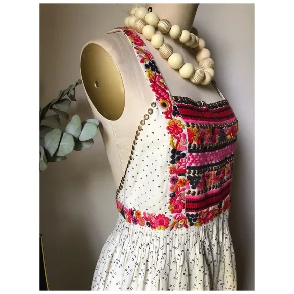 Ulla Johnson
Women's White Razi Embroidered Printed Linen Cotton-blend Jumpsuit - Picture 4 of 16